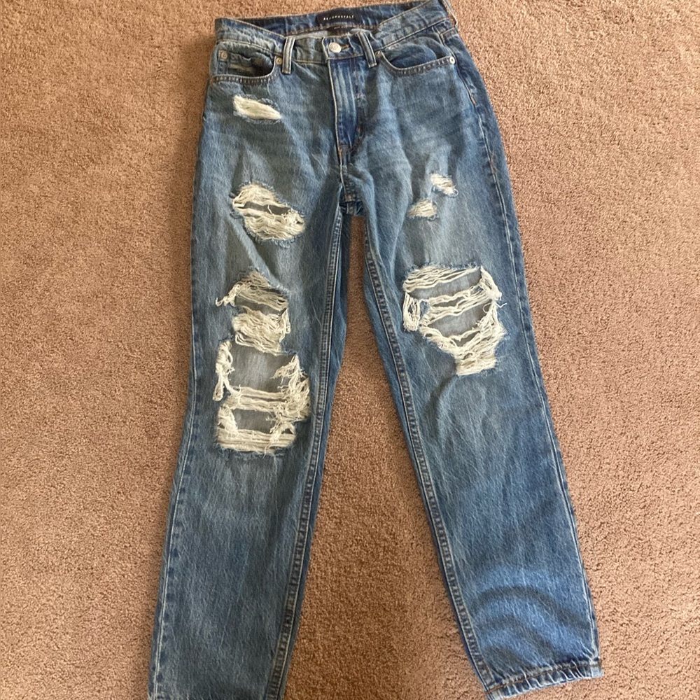 Aeropostale ripped  high rise mom jeans! Used gently